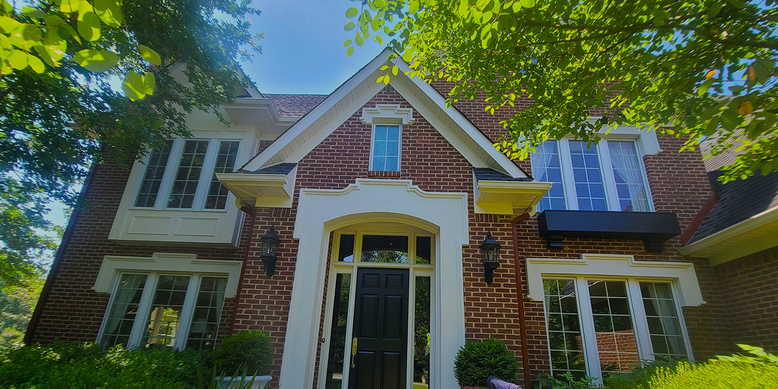 Where Paint Jobs<br class="d-none d-md-block"> Go the Distance